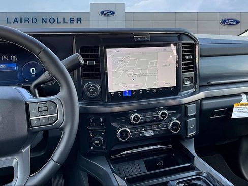 New 2026 Ford F250 Lariat w/ Lariat Premium Package AWD/4WD image 7