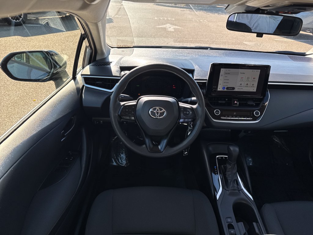 Used 2026 Toyota Corolla LE AWD/4WD image 11