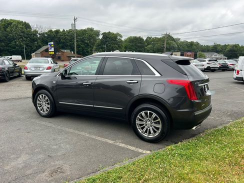 Used 2018 Cadillac XT5 Luxury w/ Driver Awareness Package AWD/4WD image 4
