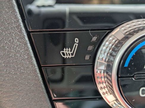 New 2026 Mitsubishi Outlander SE FWD image 21