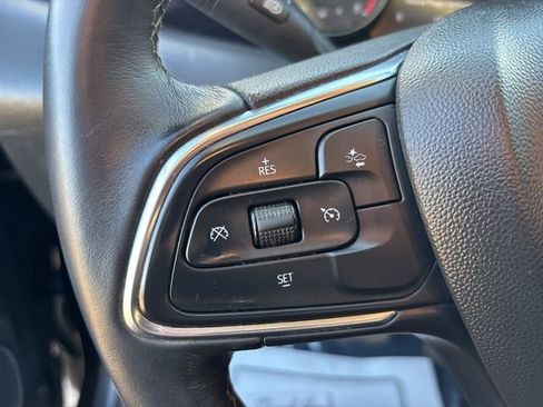 Used 2021 Buick Encore GX Select image 19