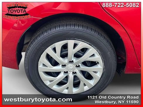 Used 2019 Toyota Corolla LE FWD image 12