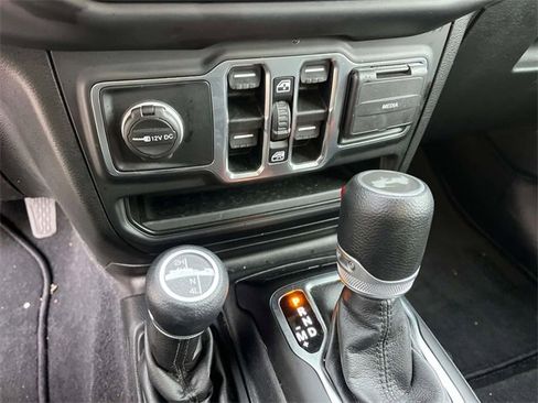 Used 2021 Jeep Wrangler Unlimited Sport S image 29
