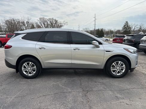 Used 2018 Buick Enclave Premium image 4