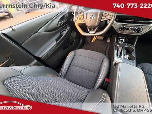 Used 2024 Buick Envista Preferred w/ Convenience I Package FWD image 12
