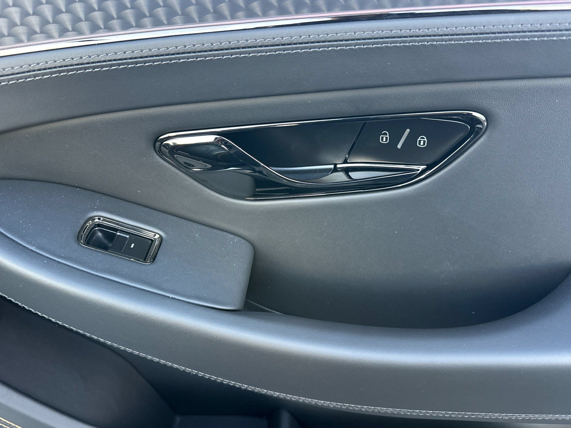 New 2026 Bentley Continental GT AWD/4WD image 18