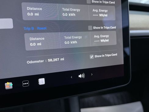 Used 2022 Tesla Model Y Performance image 18