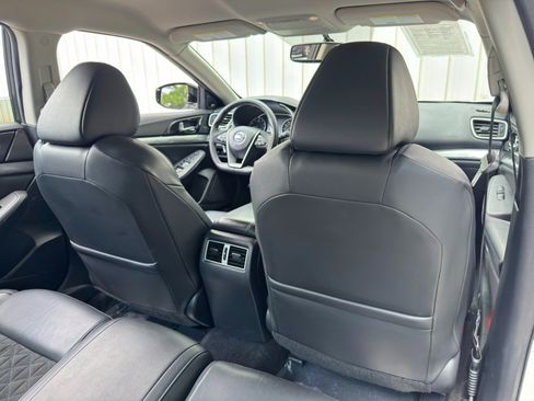 Used 2017 Nissan Maxima SR w/ Midnight Edition FWD image 34