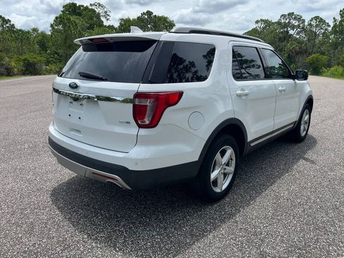 Used 2017 Ford Explorer XLT w/ Class II Trailer Tow Package AWD/4WD image 5