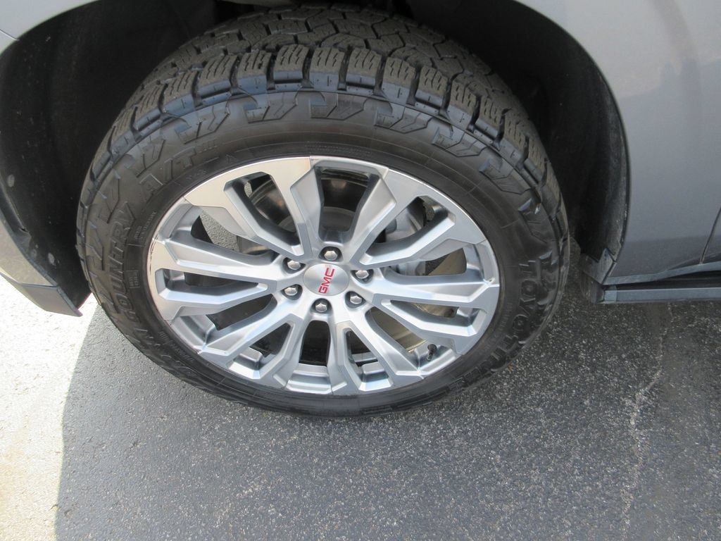Certified 2022 GMC Yukon XL Denali AWD/4WD image 15