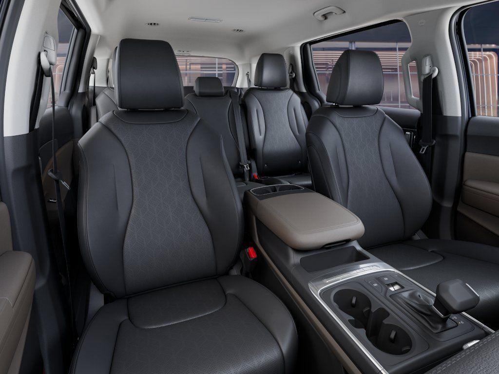 New 2027 Kia Carnival FWD image 15