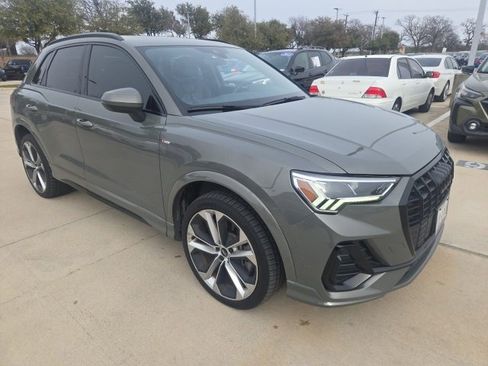 Used 2022 Audi Q3 2.0T Premium Plus image 1