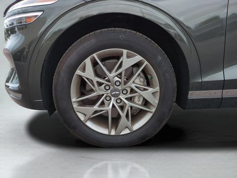 Used 2025 Genesis GV70 2.5T w/ Advanced Package AWD/4WD image 28