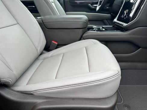 New 2026 GMC Yukon Elevation w/ Elevation Premium Package image 14