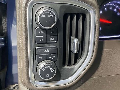 Used 2022 Chevrolet Silverado 1500 LT image 19