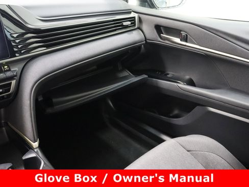 Used 2026 Toyota Camry LE image 22