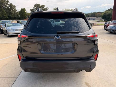 Used 2025 Subaru Forester Premium w/ Convenience Package #2 AWD/4WD image 19
