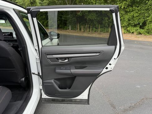 Used 2023 Honda CR-V Sport image 13