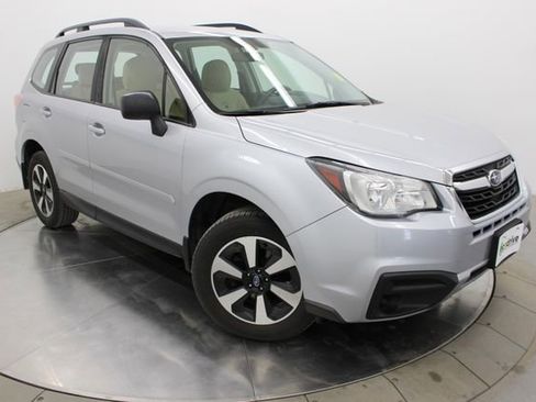 Used 2018 Subaru Forester 2.5i w/ Alloy Wheel Package AWD/4WD image 1