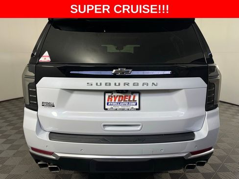 New 2026 Chevrolet Suburban High Country AWD/4WD image 5