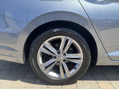 Used 2021 Volkswagen Jetta R-Line w/ R-Line Cold Weather Package FWD image 30