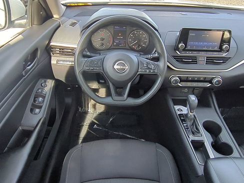 Used 2023 Nissan Altima 2.5 S image 15
