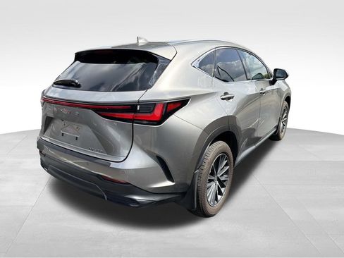 Used 2025 Lexus NX 250 FWD w/ Accessory Package (2T) image 2