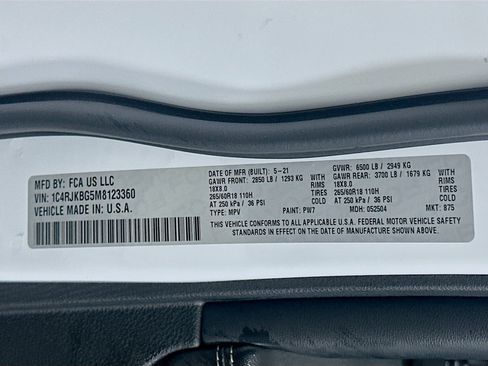 Used 2021 Jeep Grand Cherokee L Limited image 12