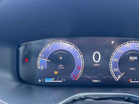 Certified 2024 Jeep Compass Limited w/ High Altitude Package image 19