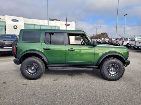 New 2025 Ford Bronco Badlands w/ Sasquatch Package image 42