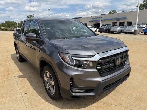 Used 2024 Honda Ridgeline RTL image 2