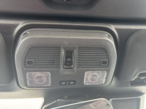 Used 2025 Ford Mustang Premium RWD image 16