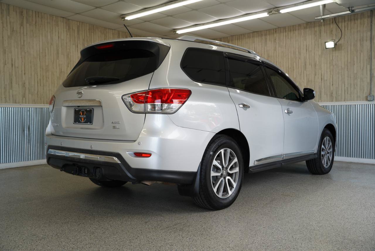 Used 2014 Nissan Pathfinder SL w/ SL Premium Package AWD/4WD image 10