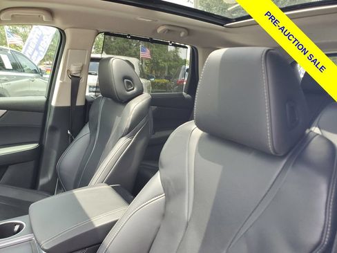 Certified 2023 Acura MDX FWD w/ Technology Package image 17