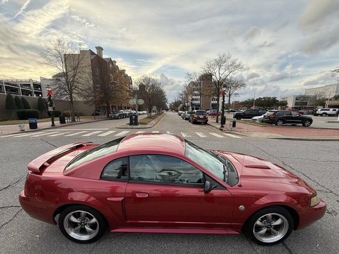 Used 2004 Ford Mustang GT image 7
