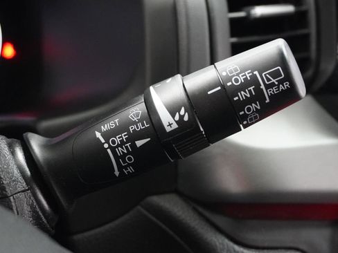 Used 2025 Honda Odyssey Sport-L image 25