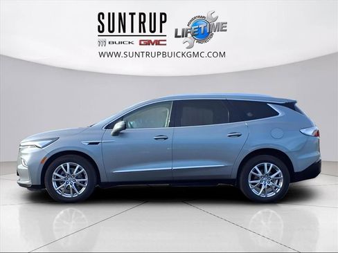 Used 2023 Buick Enclave Premium w/ Experience Buick Package image 23