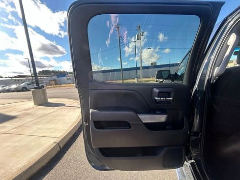 Used 2018 Chevrolet Silverado 1500 LT w/ All Star Edition AWD/4WD image 7