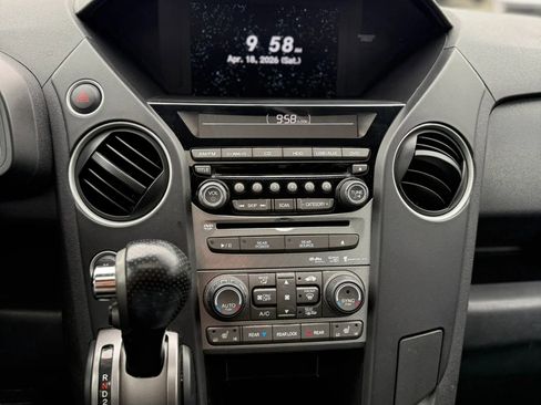 Used 2015 Honda Pilot Touring image 24