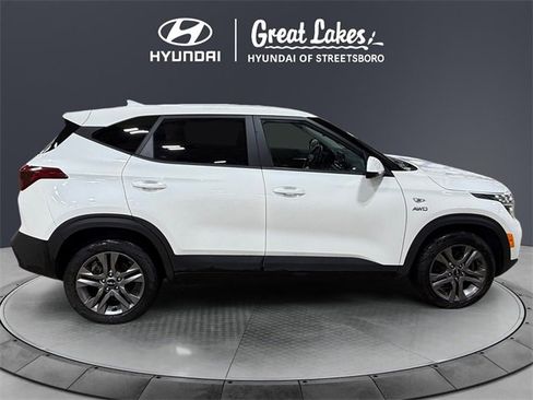 Used 2023 Kia Seltos LX image 6