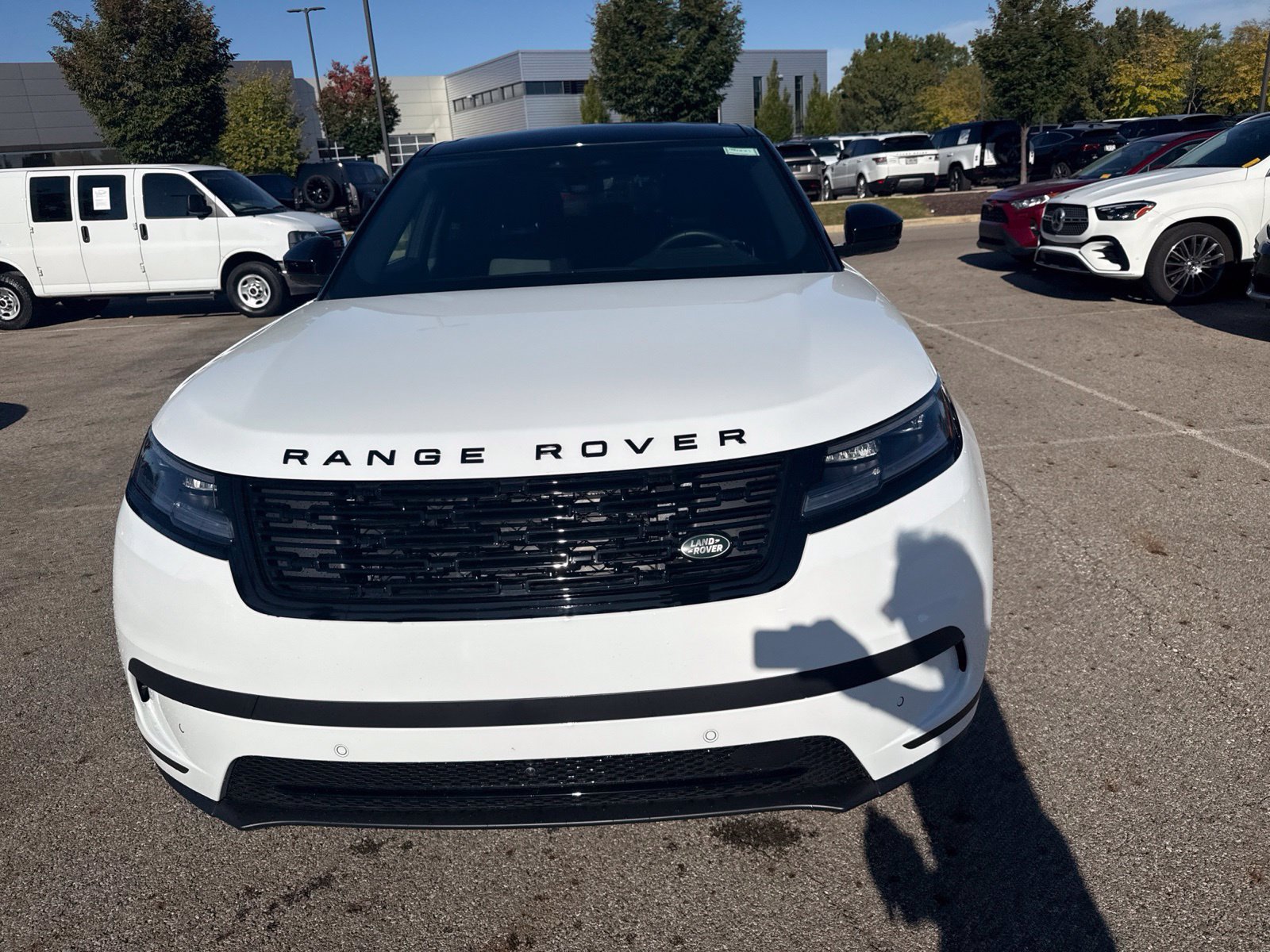 Used 2026 Land Rover Range Rover Velar S AWD/4WD image 2