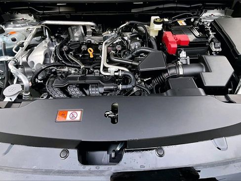 New 2025 Mitsubishi Outlander ES image 10