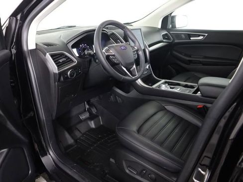 Certified 2024 Ford Edge SEL w/ Convenience Package image 32