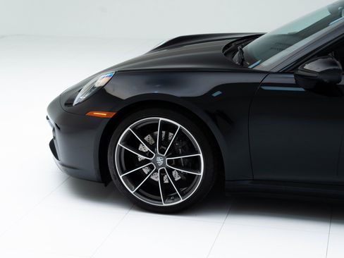 Certified 2022 Porsche 911 Carrera image 11