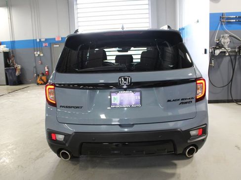 Used 2024 Honda Passport Black Edition image 48