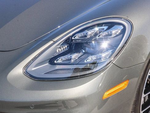Used 2022 Porsche Panamera Platinum Edition RWD image 5