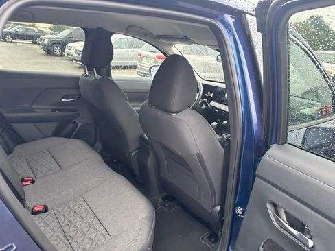 Used 2026 Nissan Kicks SV FWD image 16