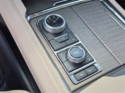 Used 2024 Ford Expedition Max Limited w/ Excursion Package image 28