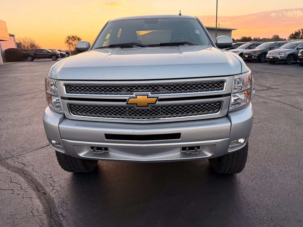 Used 2012 Chevrolet Silverado 1500 LT w/ All-Star Edition AWD/4WD image 3