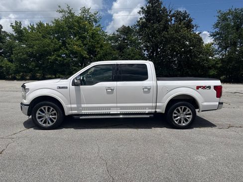 Used 2016 Ford F150 Lariat w/ Equipment Group 502A Luxury AWD/4WD image 5